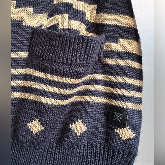 Roark Revival Munro Wool Cardigan Navy & Gold - Picture 3 of 5